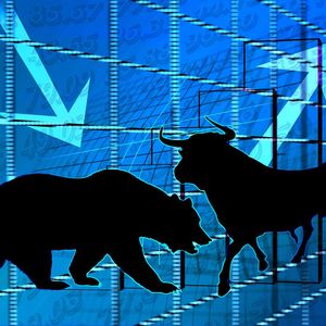 Bitcoin Strength Wows Traders After Market Tumble; ETH, DOGE Lead Majors Gains